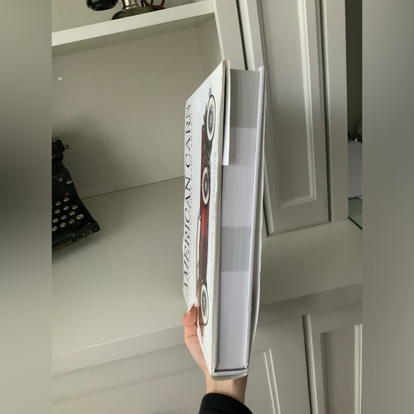 American Cars: The Automobiles That Made America Craig Cheetham Hardcover Book - Picture 8 of 12